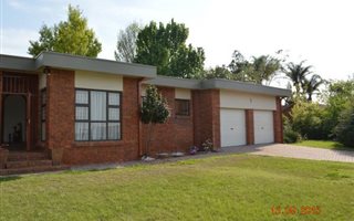 4 Bedroom House in Hutten Heights