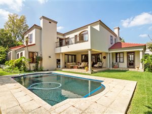 5 Bed House in Dainfern Golf Estate