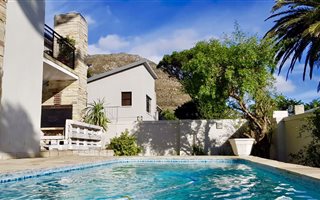 4 Bedroom House in Scott Estate