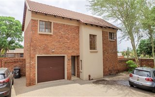 3 Bedroom Townhouse in Amandasig