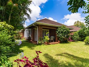 2 Bedroom Simplex in Clifton Park
