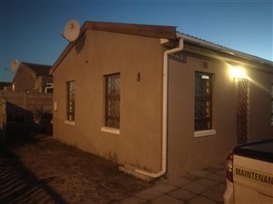 2 Bed House in Weltevreden Valley