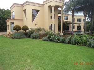 6 Bedroom House in Eldo Park