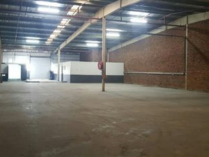 650 m² Industrial space in Amalinda