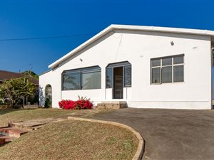4 Bed House in Clare Hills