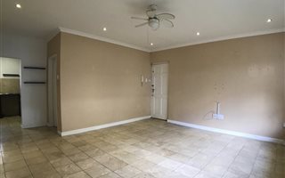 2 Bedroom Apartment in Vredehoek