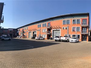 450 m² Commercial space in Hennopspark