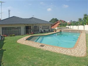4 Bed House in Dawnview