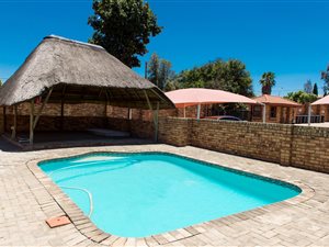 2 Bed Apartment in Bedfordview