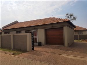 2 Bed Apartment in Willow Park Manor