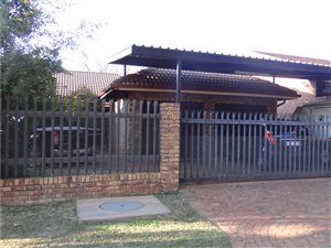 3 Bed House in Annlin