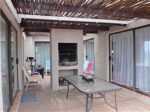 2 Bed Townhouse in Langebaan