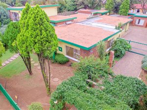 5 Bed House in Brackenhurst