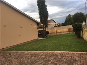 4 Bed House in Unitas Park