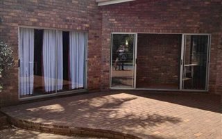 4 Bedroom House in Presidents Dam