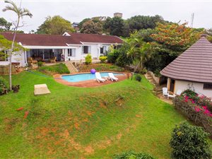 3 Bedroom House in Freeland Park
