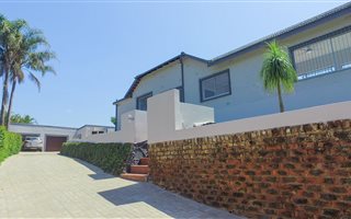 5 Bedroom House in Margate