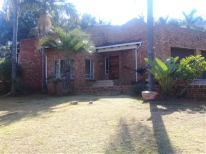 4 Bed House in Suiderberg