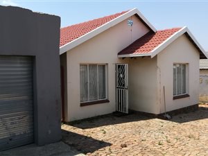 3 Bed House in Naturena