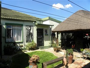 3 Bed House in Sherwood Gardens