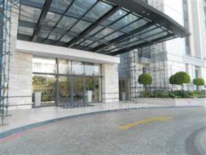3 Bed Penthouse in Morningside