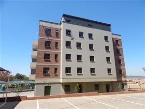 2 Bed Apartment in Centurion CBD