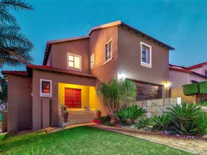4 Bed House in Pinehaven