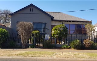 2 Bedroom House in Newlands
