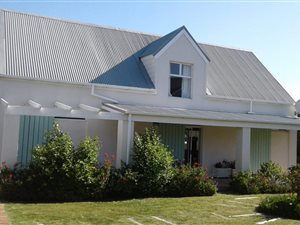 3 Bed House in Westcliff