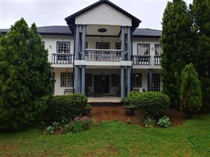6 Bed House in Rispark