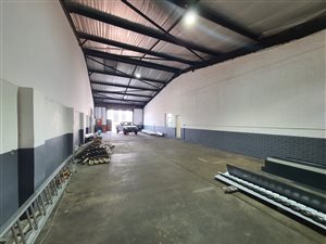 399 m² Industrial space in Prospecton Industrial