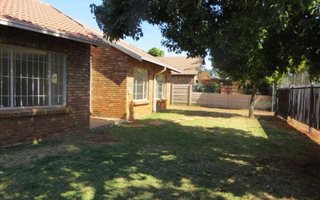 3 Bedroom House in Doornpoort and surrounds