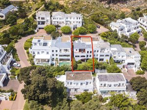 4 Bed House in Hout Bay and surrounds