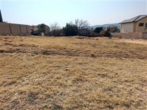 1502 m² Land available in Berg en Dal