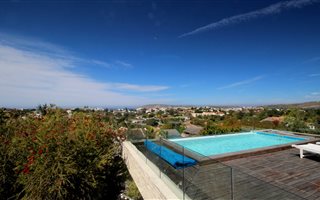 5 Bedroom House in Seaside Longships