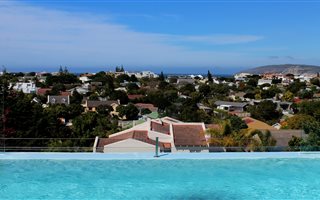 5 Bedroom House in Seaside Longships