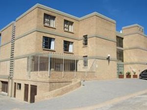 3 Bed Apartment in Paradise Beach