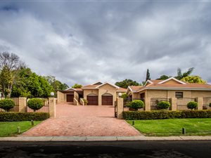 4 Bed House in Oudtshoorn