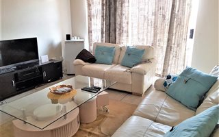 1 Bedroom Townhouse in Buccleuch