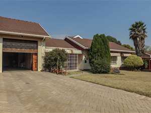 4 Bed House in Sunair Park