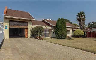 4 Bedroom House in Sunair Park
