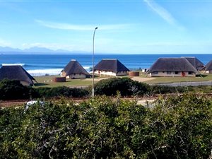 1026 m² Land available in De Bakke