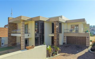 5 Bedroom House in Starwood