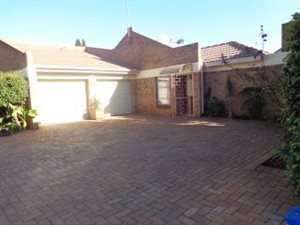 3 Bed Cluster in Brentwood Park