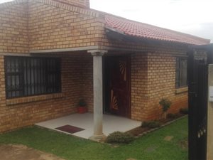 3 Bed House in Katlehong