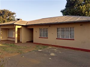 3 Bed House in Vanderbijlpark CW5