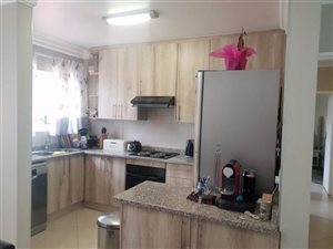 2 Bed Apartment in Fairland