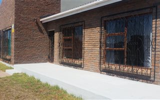 4 Bedroom House in Vredenburg
