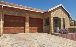 4 Bedroom House in Thatchfield