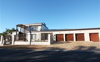 4 Bedroom House in Rouxville